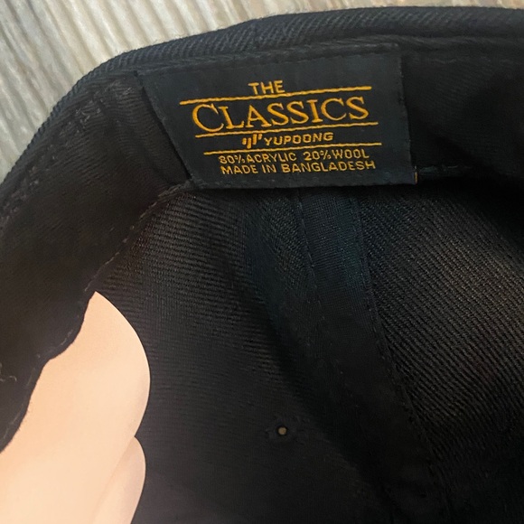 FLAMINGOS (BASEBALL CAP) - Picture 4 of 4